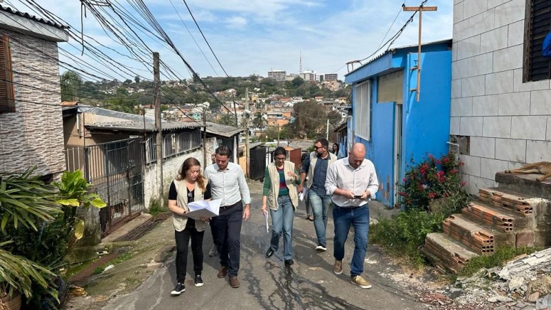 O local, que possui 2,2 hectares e aproximadamente 280 fam&iacute;lias,  j&aacute; foi objeto de estudo topogr&aacute;fico e ambiental