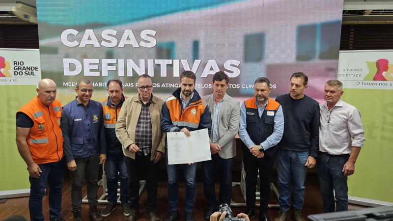Oito municípios receberão casas definitivas construídas com recursos do Estado
