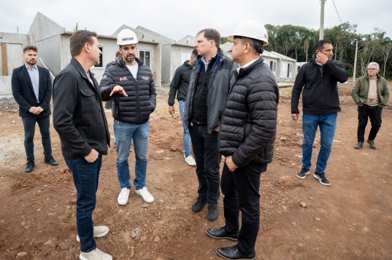 “O que em breve vamos entregar aqui não são só casas, é um novo começo para essas famílias”, disse o governador