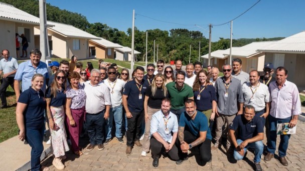 Estado adotou medidas inovadoras para acelerar as contrata&ccedil;&otilde;es buscando economia de recursos no processo de reconstru&ccedil;&atilde;o