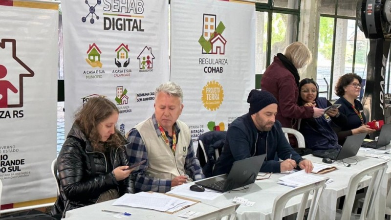 Projeto Terra: iniciativa garante escritura gratuita para im&oacute;veis da Cohab na capital 